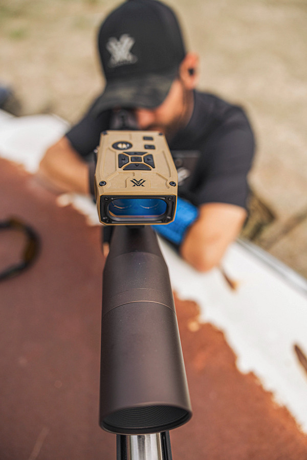 VORTEX Ballistic Rail Mounted Laser Rangefinder Impact 4000 VORTEX Ballistic Rail Mounted Laser Rangefinder Impact 4000