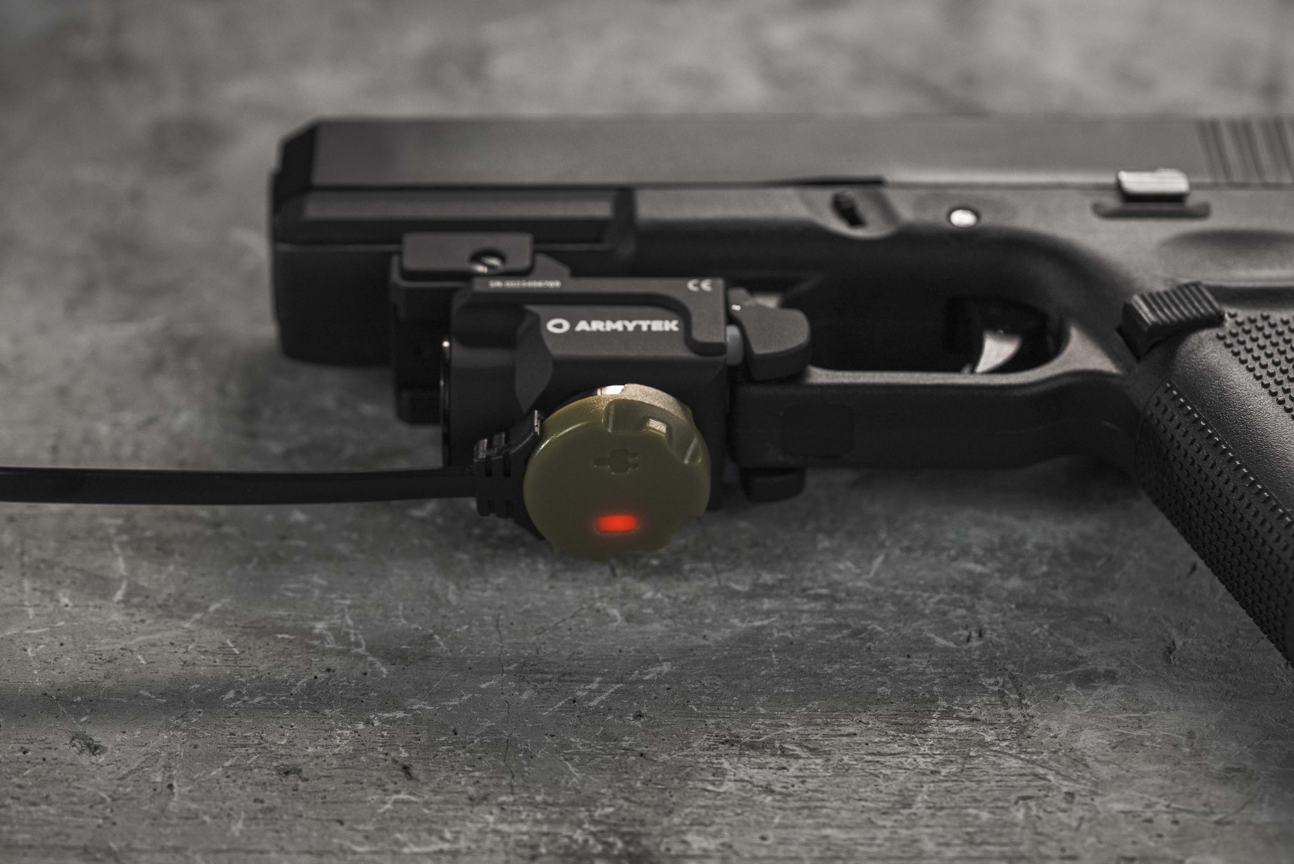 ARMYTEK Buckler M1 White
