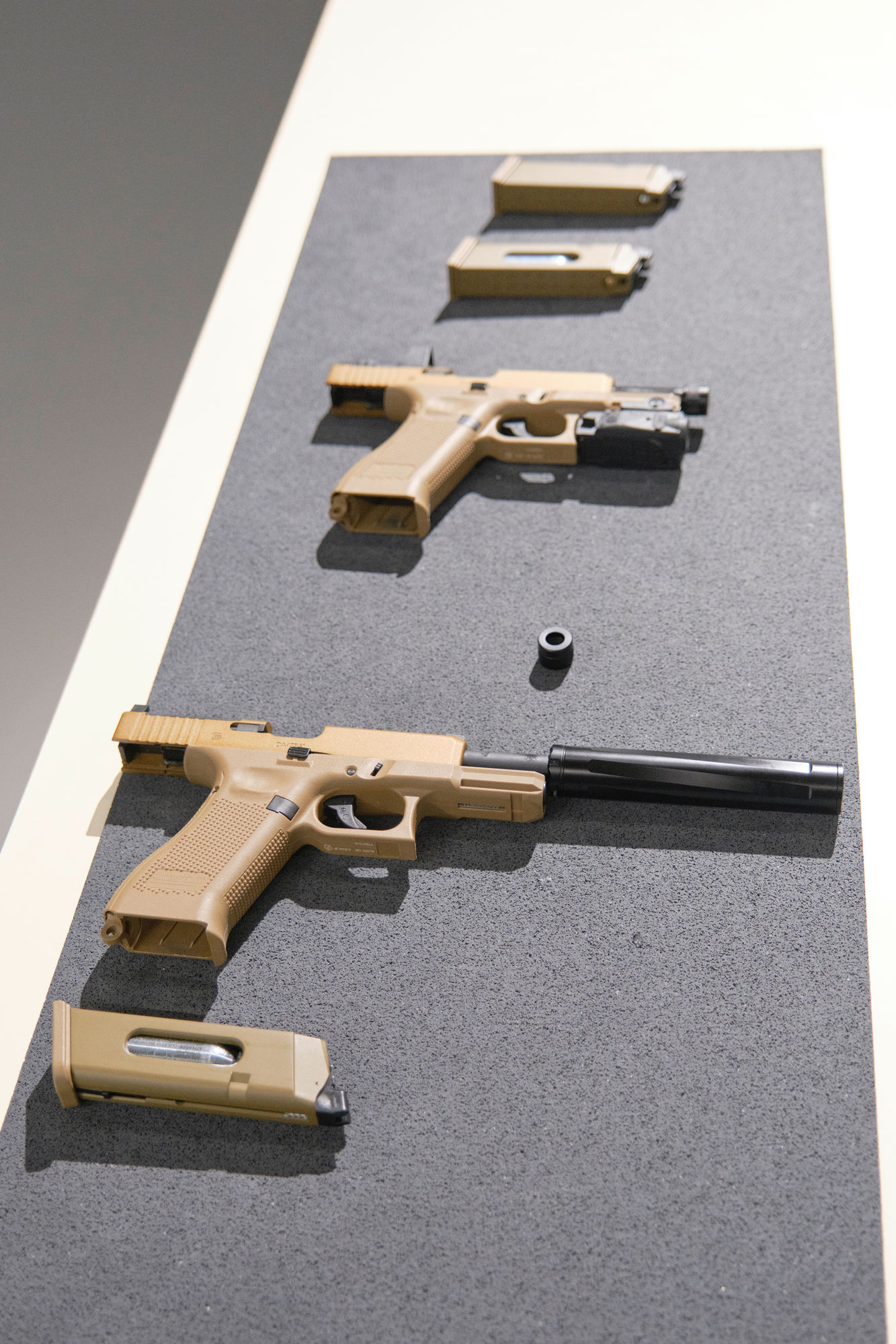 GLOCK (Umarex) CO2 Airgun Replica G19 MOS BB