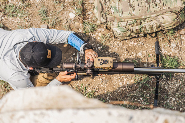 VORTEX Ballistic Rail Mounted Laser Rangefinder Impact 4000 VORTEX Ballistic Rail Mounted Laser Rangefinder Impact 4000