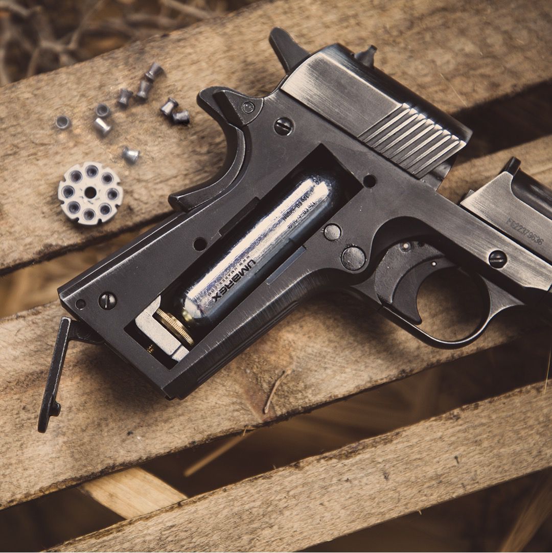COLT (Umarex) CO2 Airgun Replica Government 1911 A1 COLT (Umarex) CO2 Airgun Replica Government 1911 A1