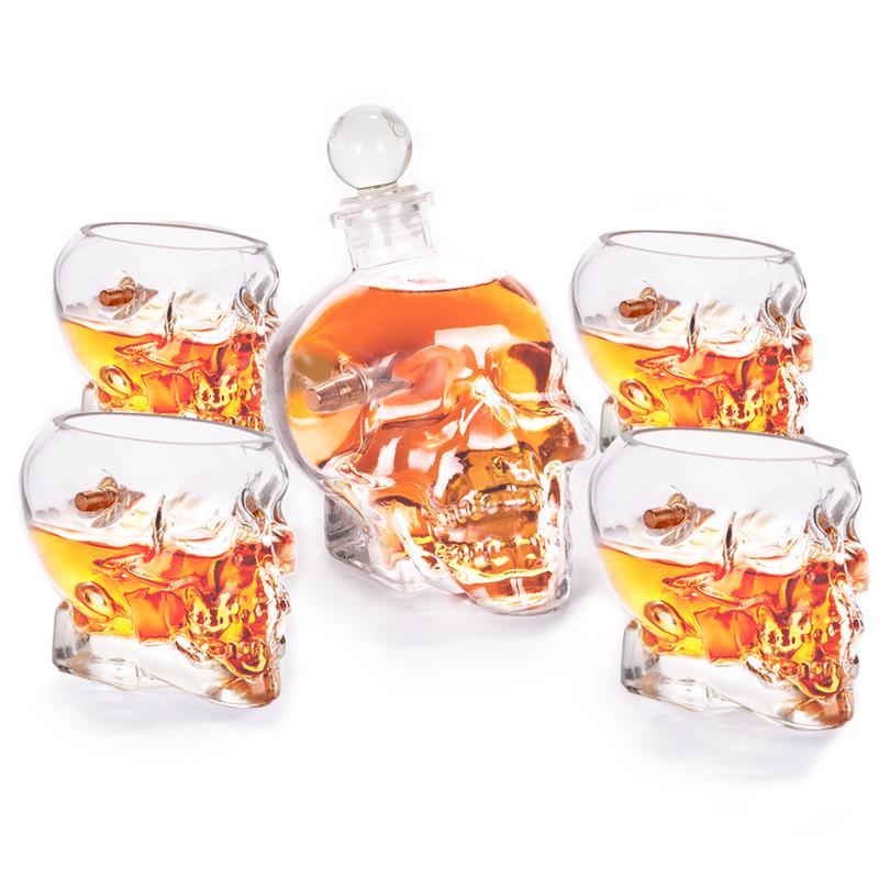 LUCKY SHOT Bullet Whiskey Skull Decanter  Set