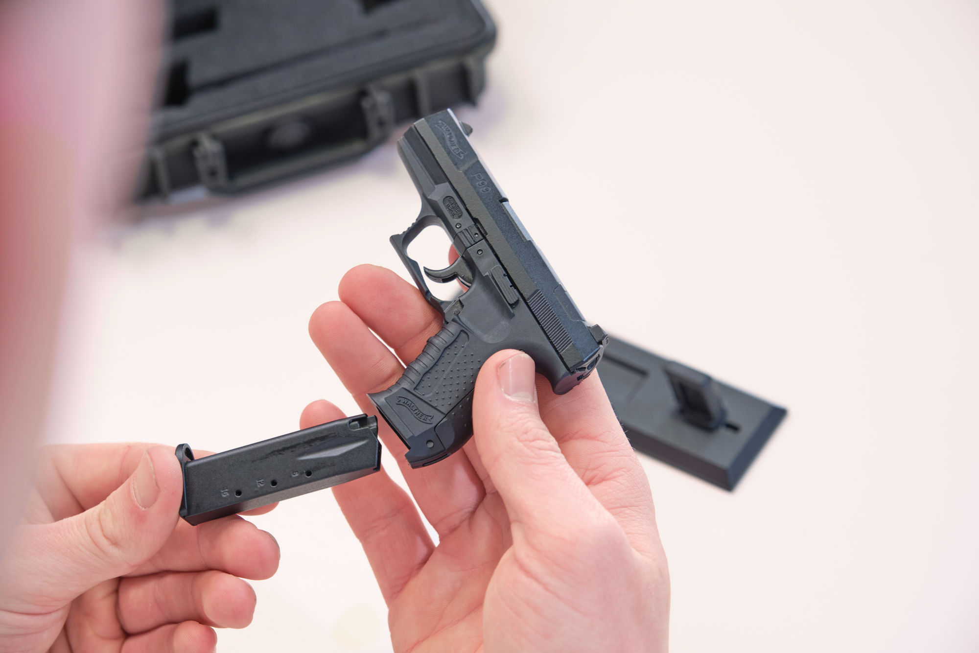 UMAREX World of Arms Walther P99