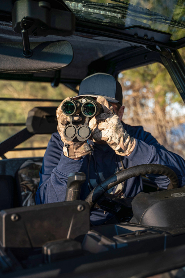 VORTEX Binocular Triumph HD VORTEX Binocular Triumph HD