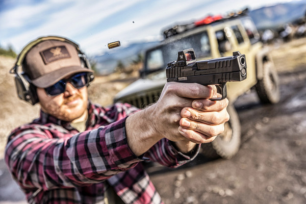 VORTEX Red Dot Defender CCW VORTEX Red Dot Defender CCW