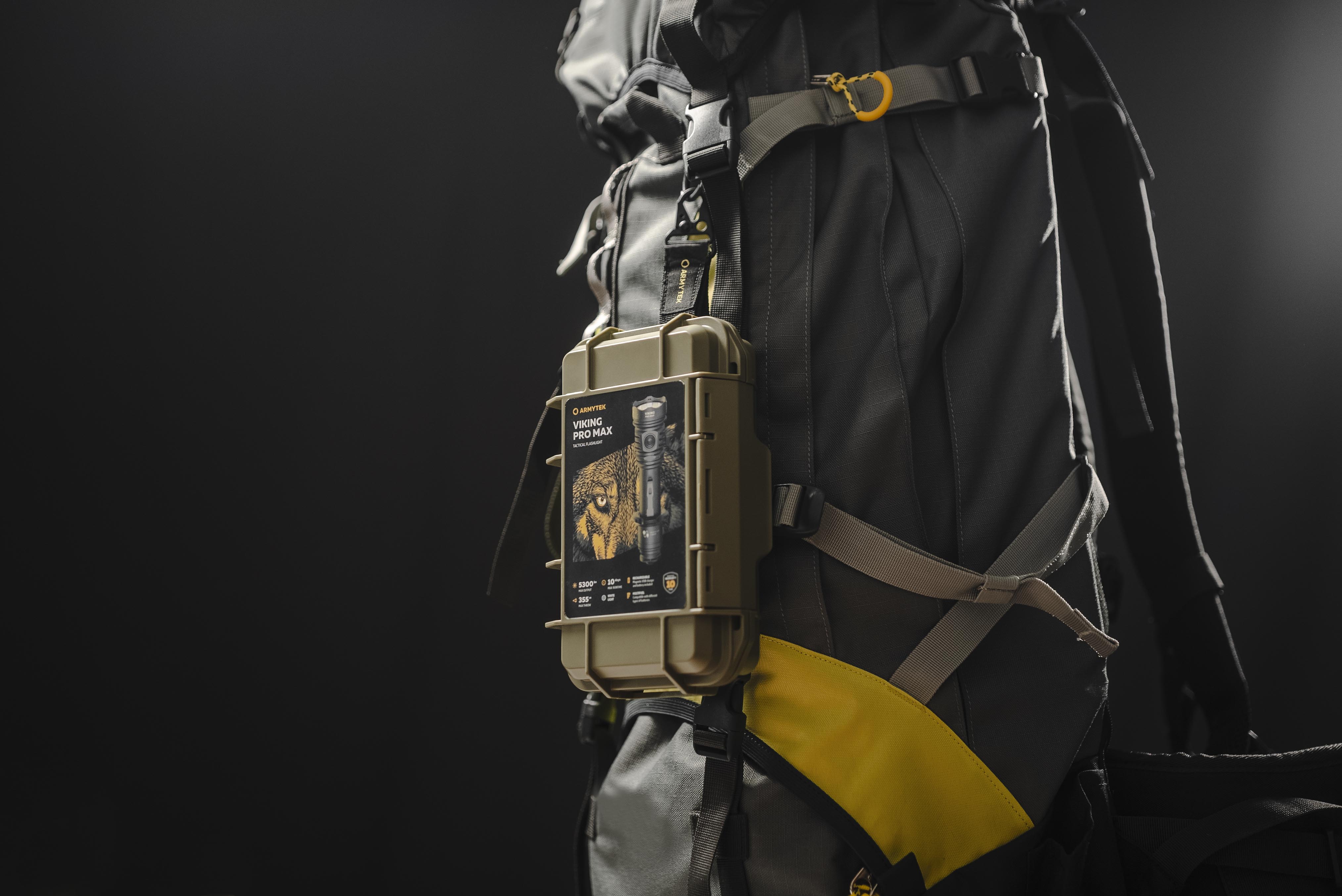 ARMYTEK Viking Pro Max Magnet USB PCB White