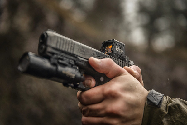 VORTEX Venom Enclosed Micro Red Dot