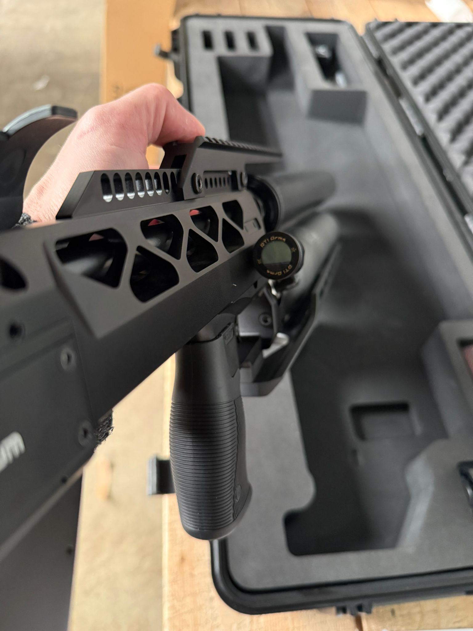 RTI  PCP Airgun Mora Compact