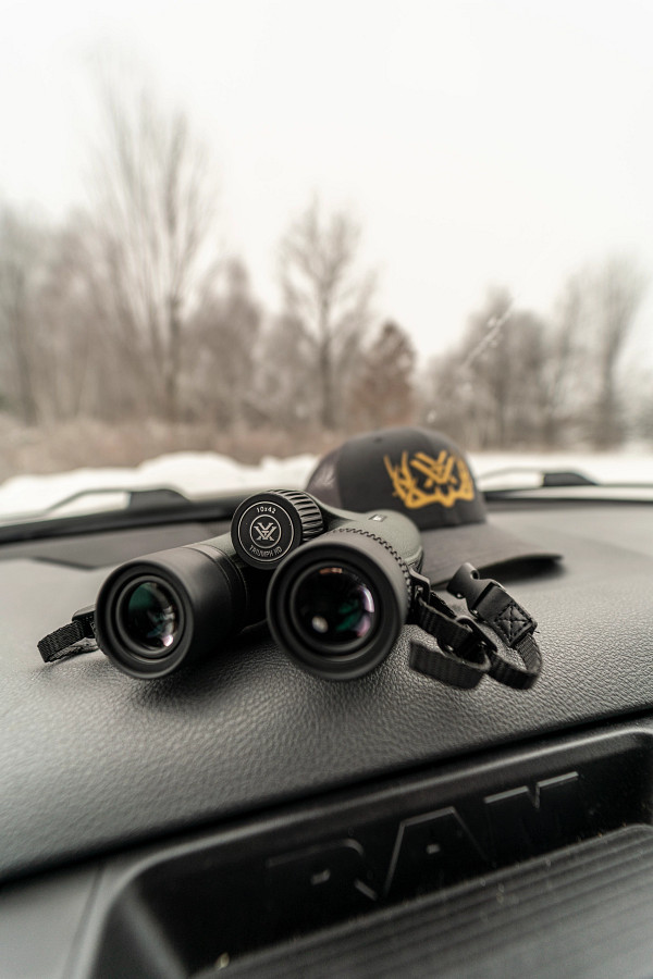 VORTEX Binocular Triumph HD VORTEX Binocular Triumph HD