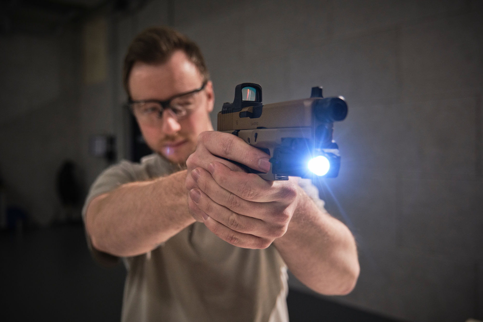 GLOCK (Umarex) CO2 Airgun Replica G19 MOS BB