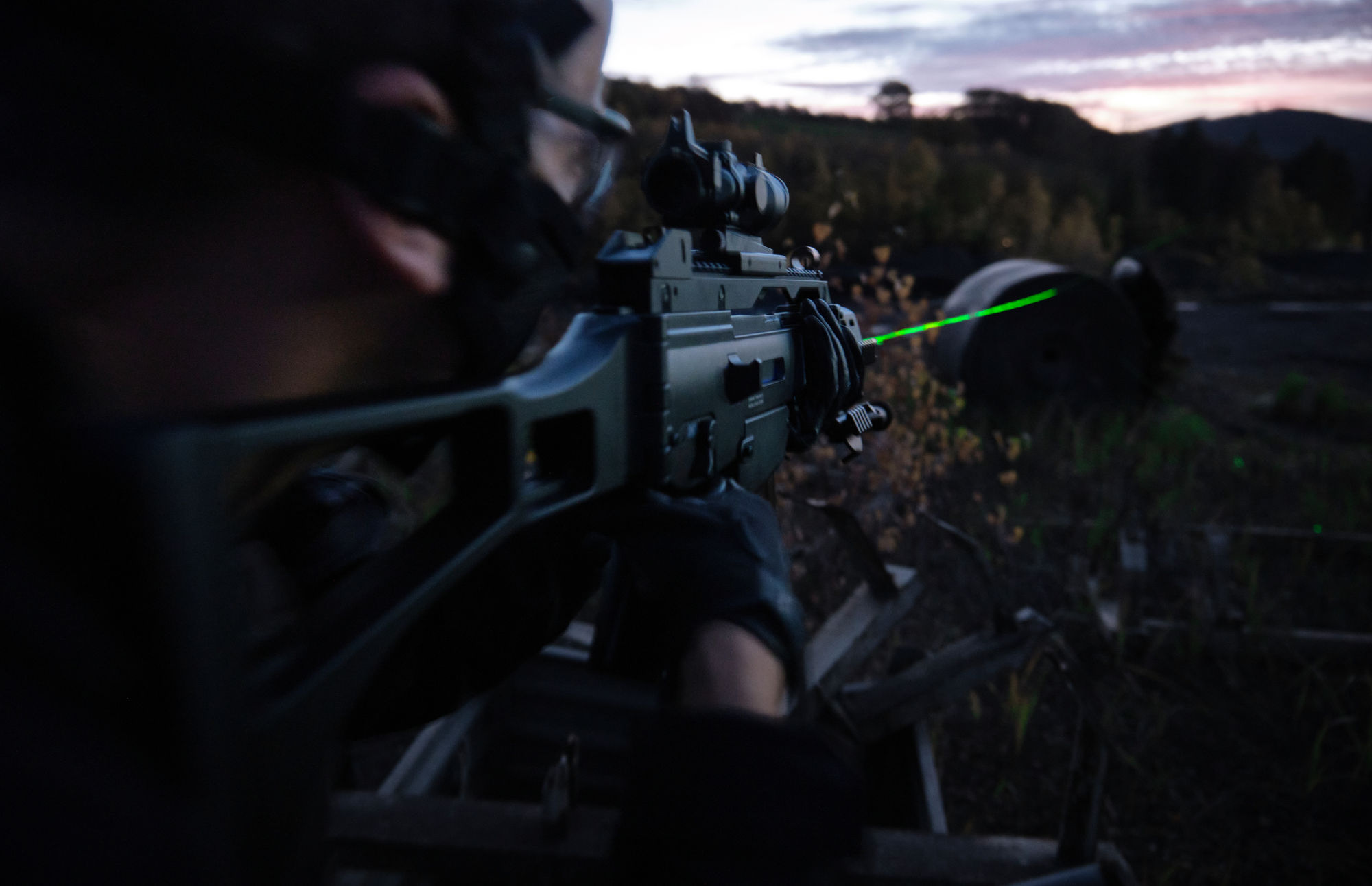 HECKLER & KOCH (Umarex) AEG Rifle G36C Sportsline Eyetrace