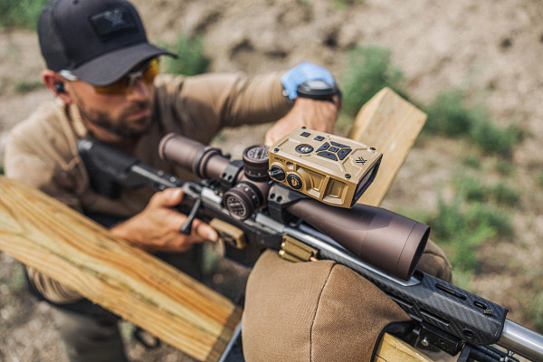 VORTEX Ballistic Rail Mounted Laser Rangefinder Impact 4000 VORTEX Ballistic Rail Mounted Laser Rangefinder Impact 4000