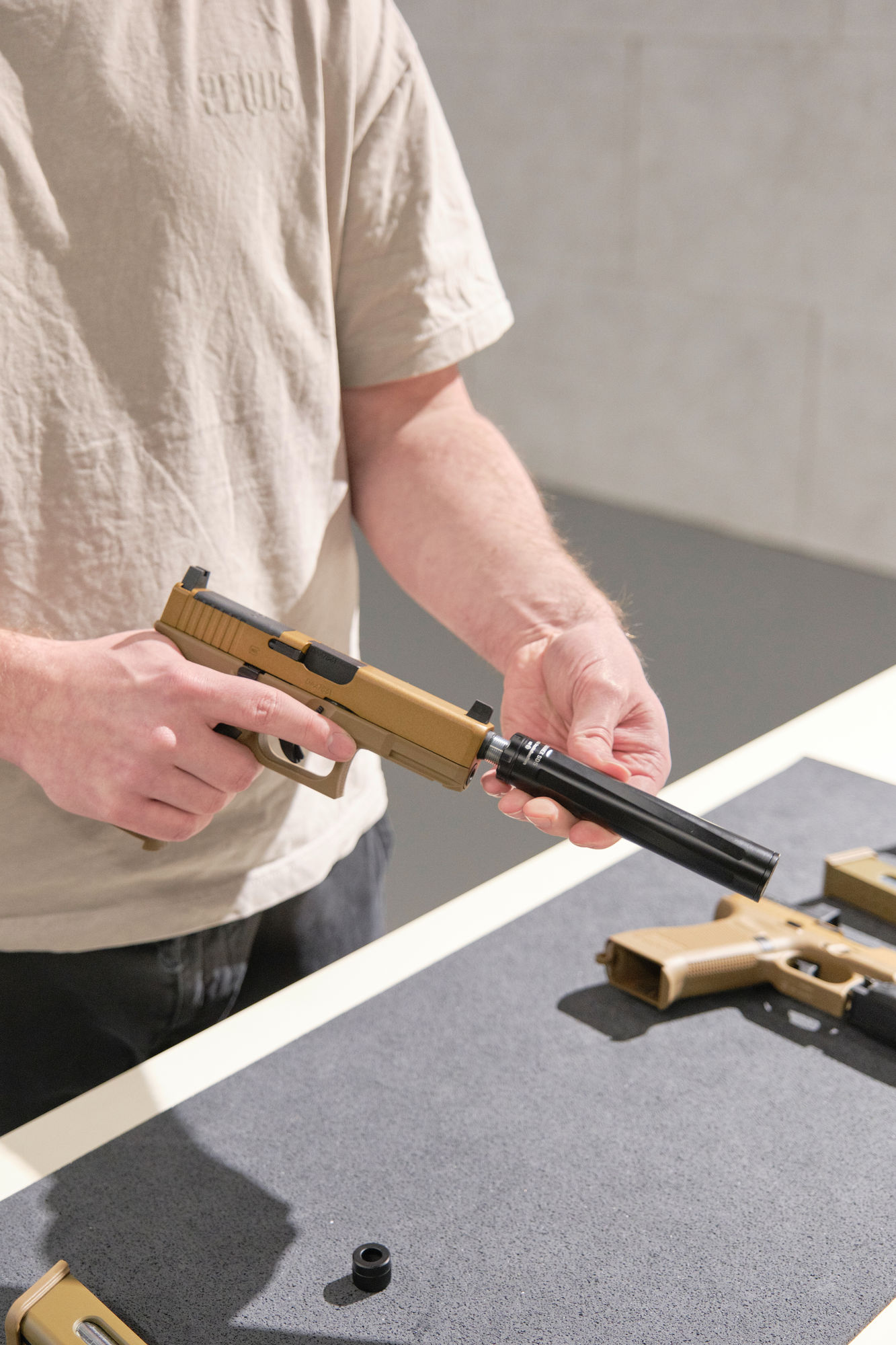 GLOCK (Umarex) CO2 Airgun Replica G19 MOS BB